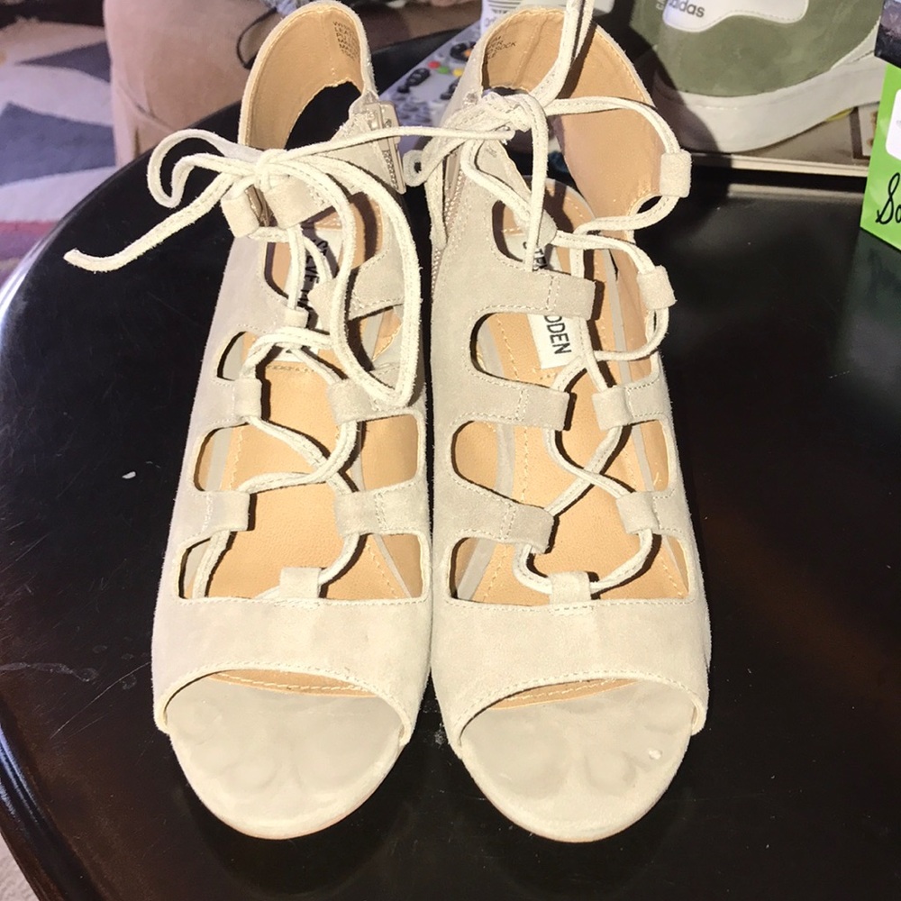 Steve madden lace up wedges